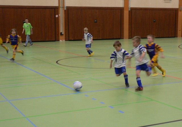 Hallenspieltag F-Jugend und Bambinis - 
